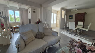  Maison � vendre 8 pi�ces 242 m�