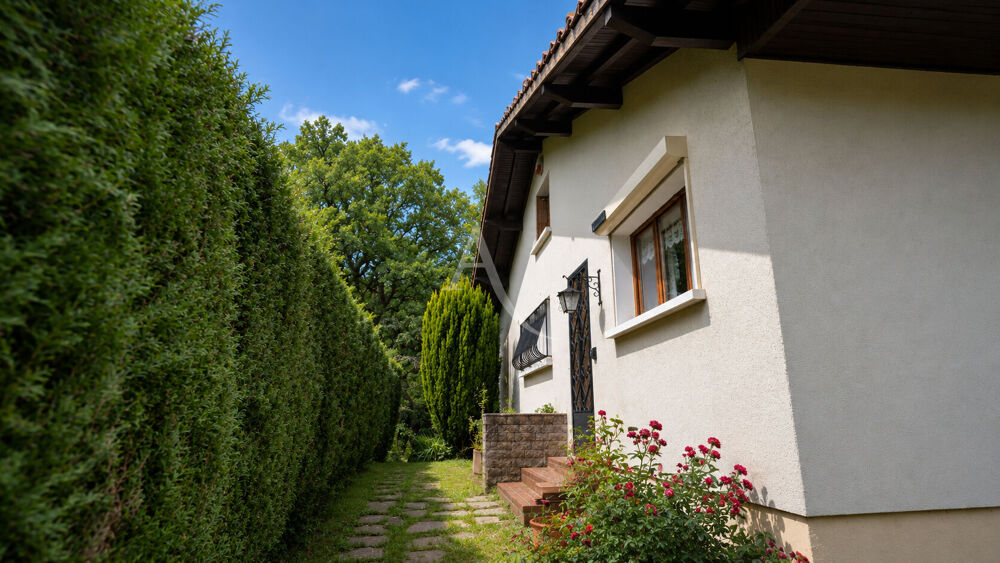 Vente Maison Maison avec sous-sol complet  et une vue sur le Salève Collonges sous saleve