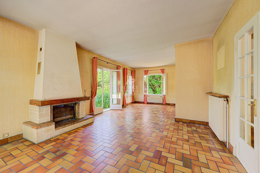 Maison 8 pièces à vendre à Chambourcy - 870 000