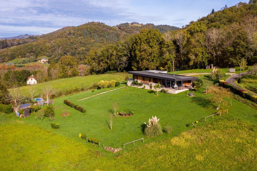 Vente Maison Maison d'architecte contemporaine avec vue, à Altillac (19120) Altillac