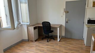 Appartement à louer 1 pièce 19 m²