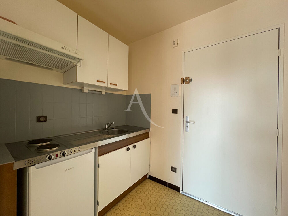 Location Appartement TYPE 1, REIMS - MOISSONS Reims