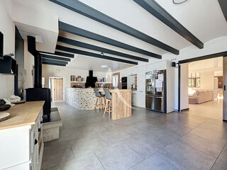  Maison à vendre 9 pièces 225 m²