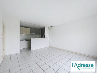  Appartement  vendre 2 pices 42 m