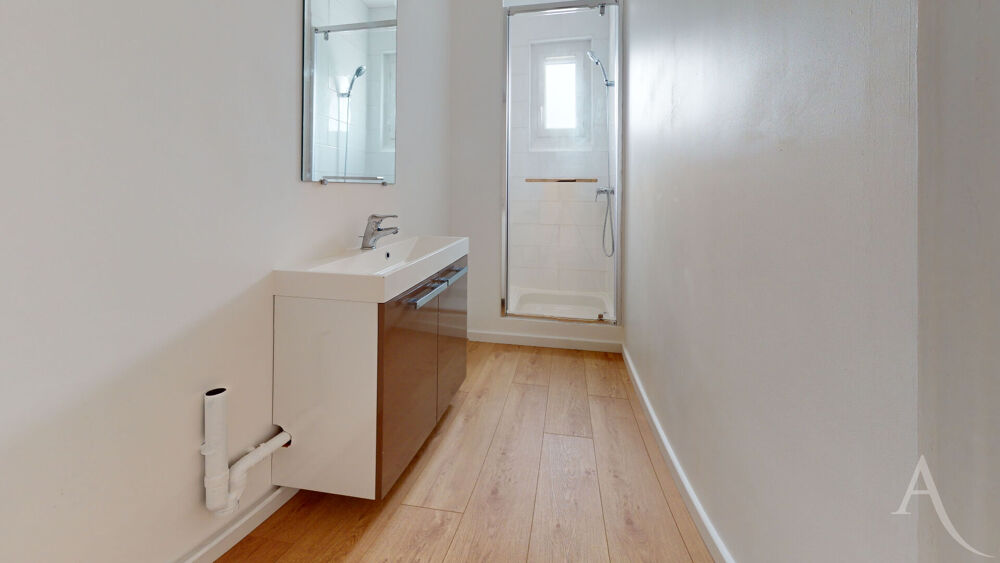 Appartement Grenoble 1 pièce 33 m2