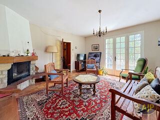  Maison à vendre 8 pièces 179 m²