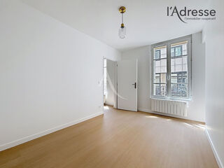  Appartement à louer 2 pièces 36 m²