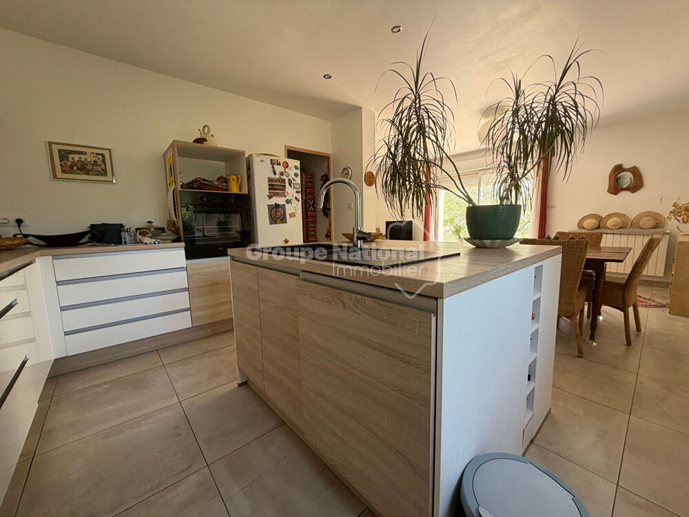 Villa Caveirac 5 pièce(s) avec grand garage