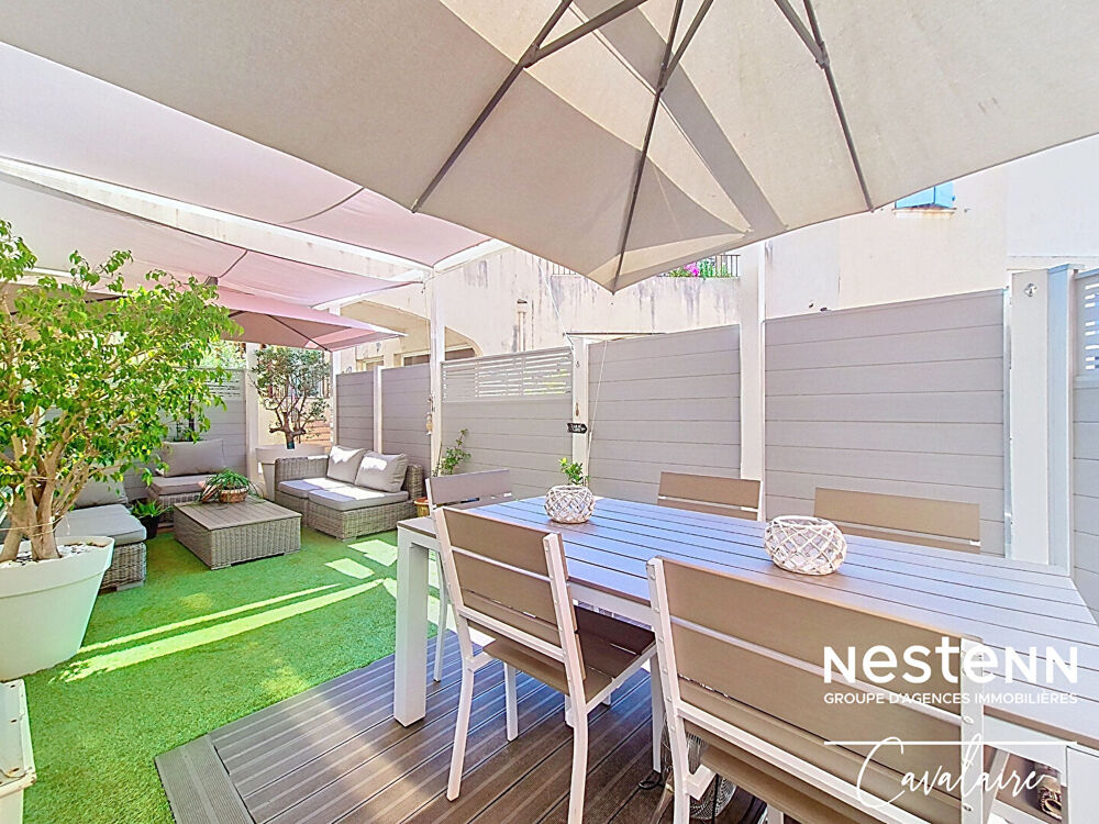 Port Cogolin - Appartement en rez-de-chaussée de 4 pièces d'environ 81 m2, 2 chambres , 2 terrasses 38 m³ total