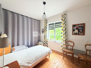  Maison � vendre 9 pi�ces 250 m�