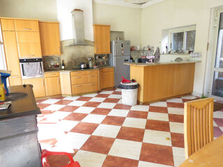  Maison � vendre 7 pi�ces 241 m�