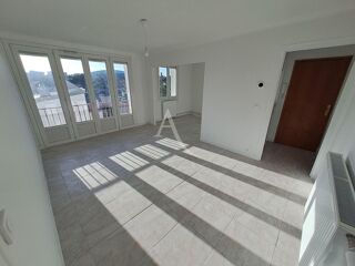 Appartement à louer 3 pièces 65 m²