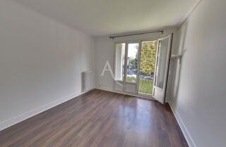 Appartement à louer 3 pièces 69 m²