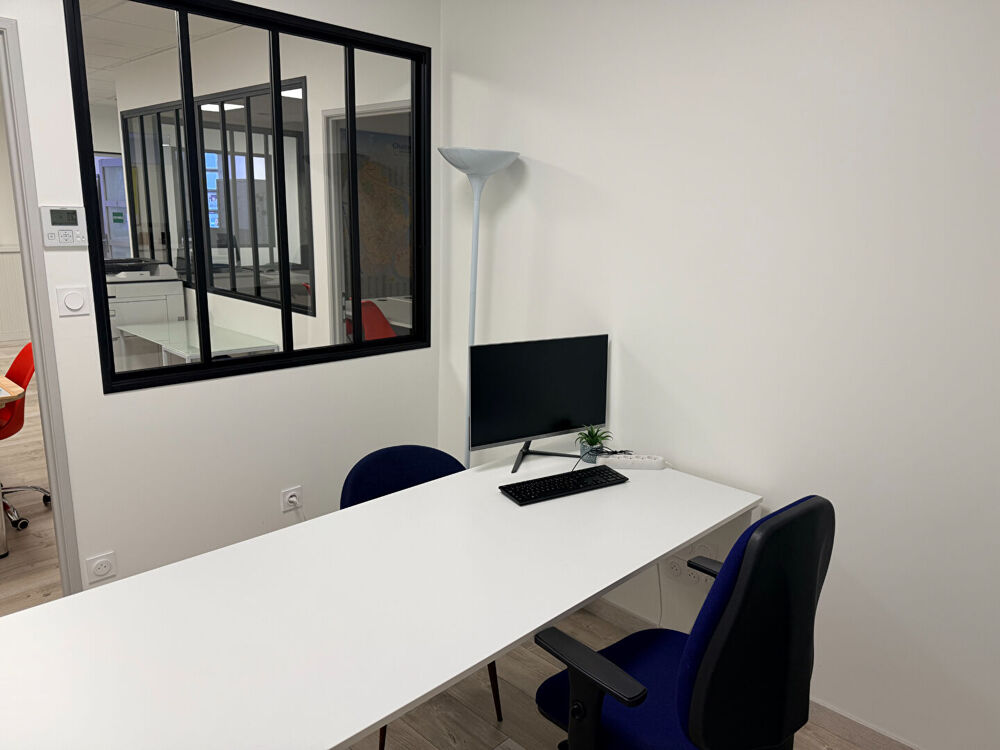   Bureaux à louer de 7,50 m² en centre-ville de Chalon-sur-Saône 