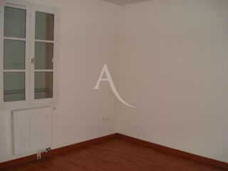 Location Appartement Appartement FONTENAY LE COMTE - 2 pièce(s) - 48.88 m2 Fontenay le comte