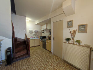  Maison  vendre 10 pices 194 m