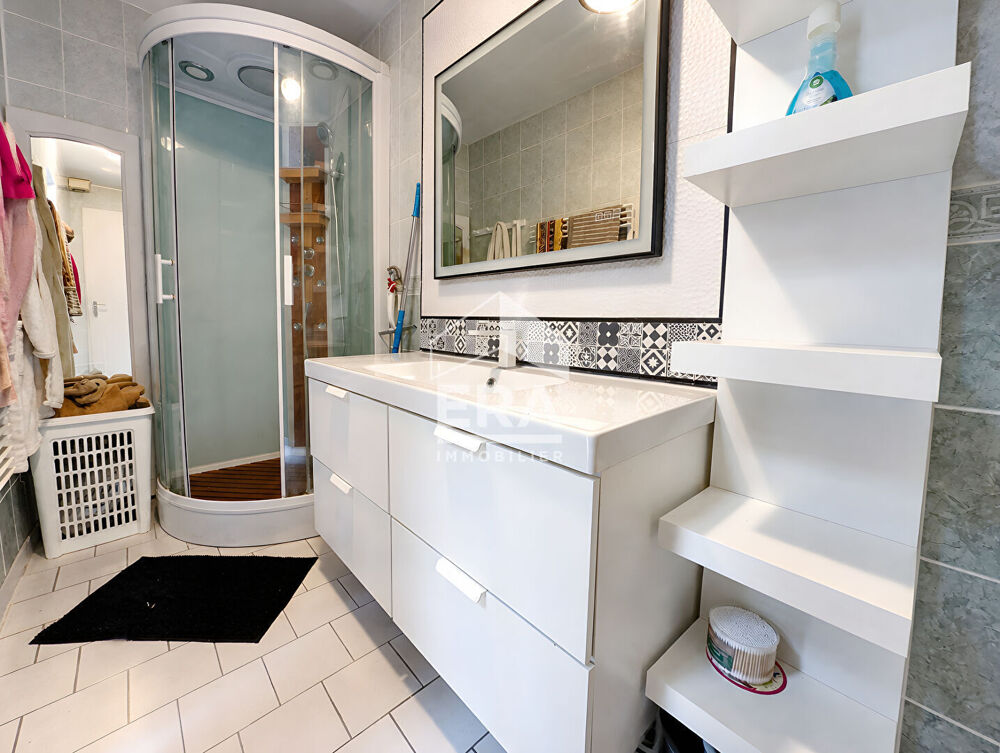 Vente Maison Maison 68 m² - Croix Mairie - Proche Métro et Tram Croix