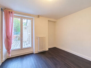  Appartement à louer 2 pièces 54 m²