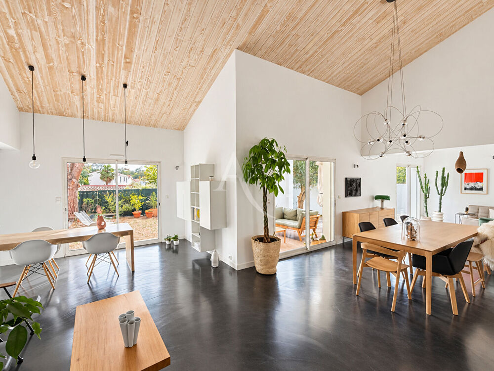 à vendre  Maison La Rochelle (17000)