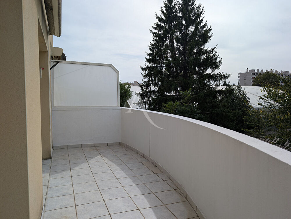 Vente Appartement Appartement Bourg En Bresse 5 pièce(s) Bourg en bresse
