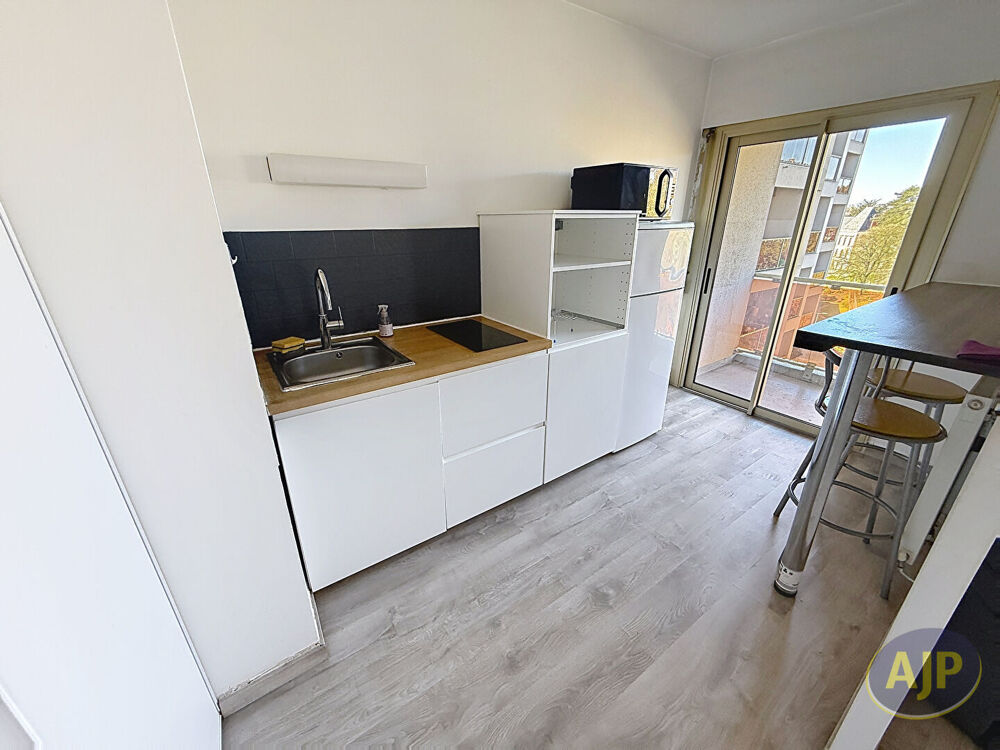 Appartement Cholet 2 pièce(s) 32 m2