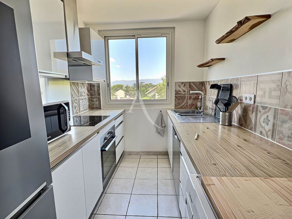 Location Appartement MONTOLIVET 13012 - T3 DE 60,59 M2 - BALCONS - CALME Marseille 12