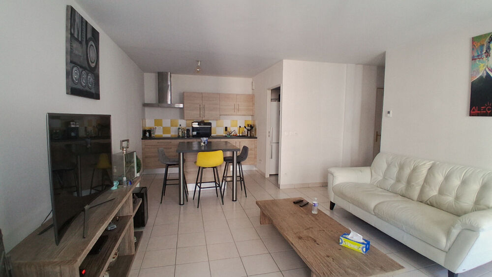 Vente Appartement CHAVANELLE  T3 AVEC BALCON, GARAGE FERMÉ ET ASCENSEUR Saint etienne