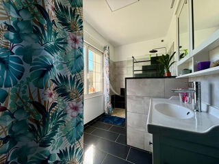  Maison � vendre 9 pi�ces 250 m�