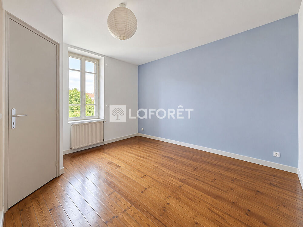 Location Maison Maison Bourg En Bresse 7 pièce(s) 161.35 m2 Bourg en bresse