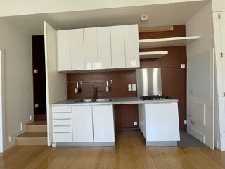  Appartement à louer 3 pièces 64 m²