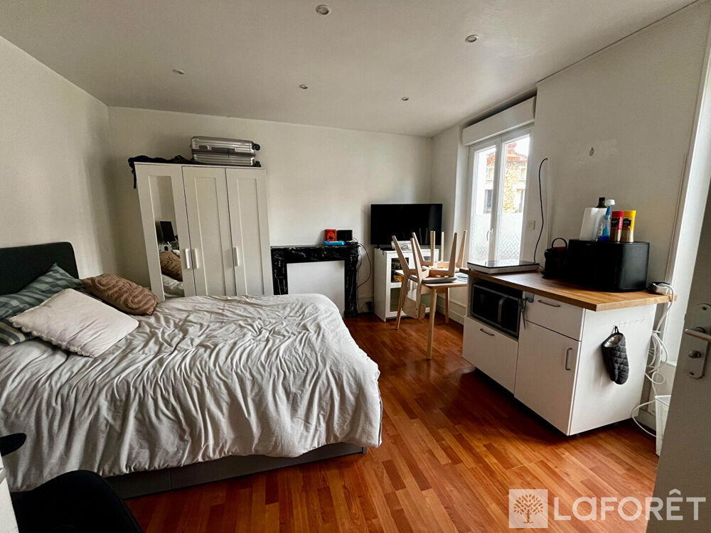 Location Appartement Appartement Palaiseau 1 pièce(s) 18 m2 Palaiseau
