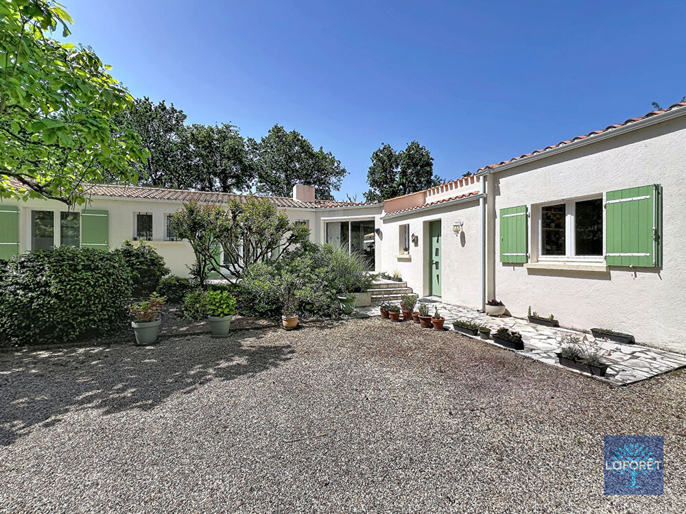 Vente Maison Maison Saint Maixent Sur Vie 7 pièce(s) 162 m2 Saint maixent sur vie