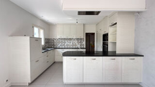  Maison � vendre 6 pi�ces 140 m�