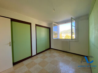  Appartement à louer 3 pièces 60 m²