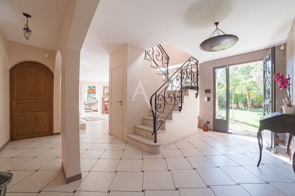 Maison de charme au coeur du Parc terrain 230 m2 terrain 1100 m2