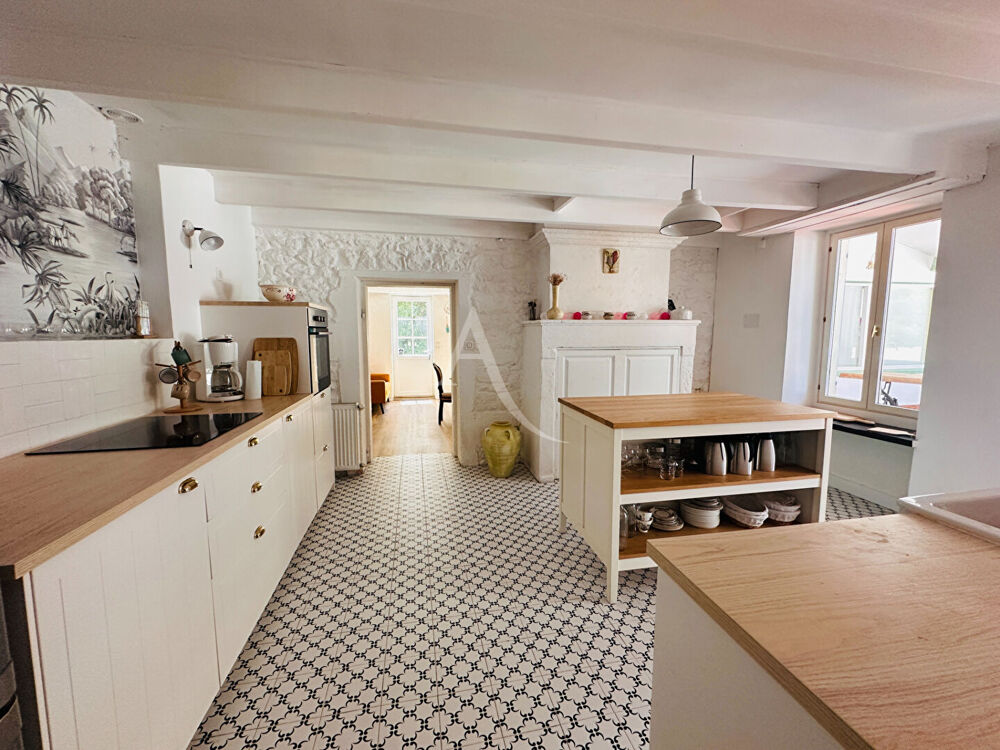  vendre  Villa Saint-Porchaire (17250)