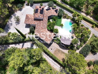  Maison � vendre 5 pi�ces 300 m�