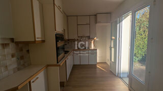  Maison à louer 4 pièces 94 m²