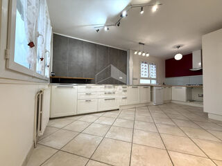  Maison � vendre 6 pi�ces 143 m�