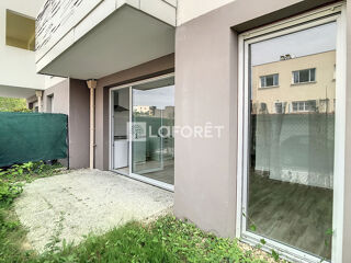  Appartement à louer 1 pièce 28 m²