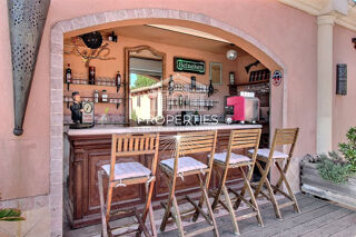  Maison à vendre 10 pièces 319 m²