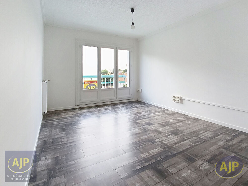 Vente Appartement Appartement T2 avec balcon, cave et parking à Saint-Sébastien-sur-Loire Saint sebastien sur loire