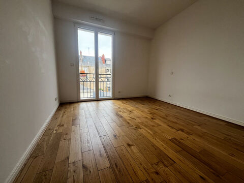 Appartement  louer 4 pices 164 m