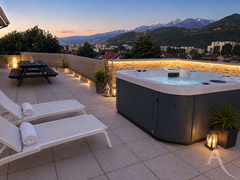 Appartement 4 pièces avec terrasse de 92 m² et jacuzzi