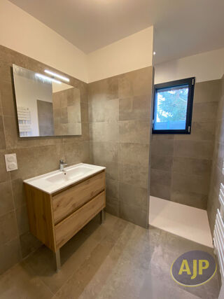  Maison à louer 3 pièces 66 m²
