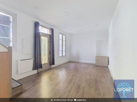   BUREAUX EN COUR DE VILLE D'ARPAJON 