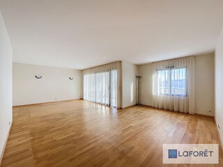  Appartement � louer 4 pi�ces 133 m�