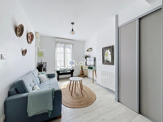  Appartement à louer 1 pièce 23 m²