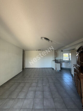  Appartement à louer 4 pièces 87 m²