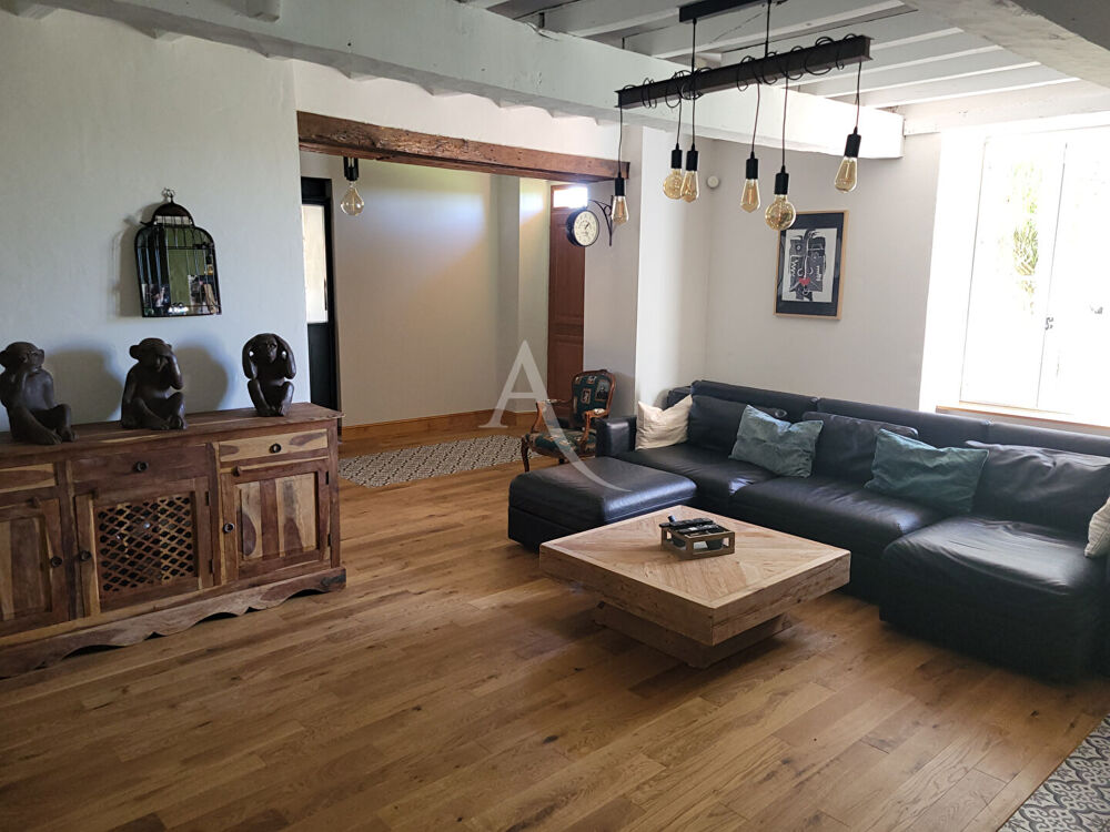 Maison proche de LOMBEZ 6 pièce(s) 219 m2